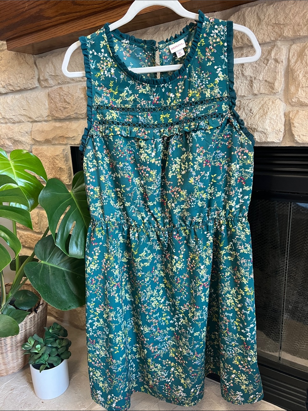 MERONA Sleeveless Teal Dress w/ Floral design
